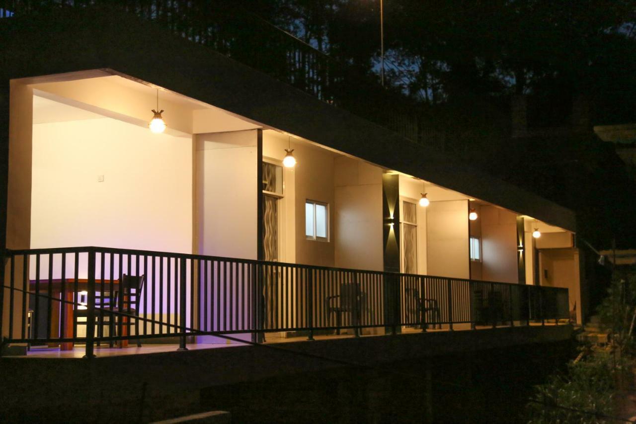 4 Aces Ella Hotel Exterior foto